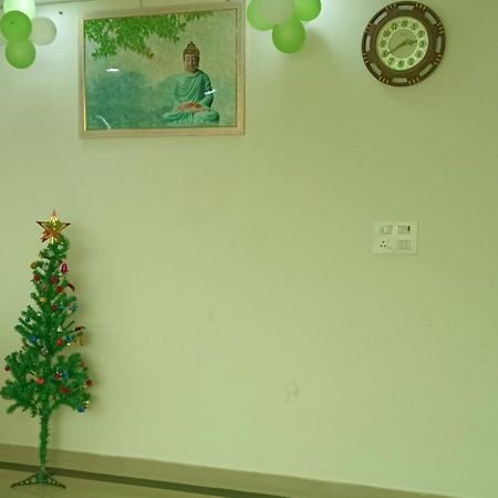 Hotel Blue Heaven Oyotownhouse Ghaziabad Extérieur photo